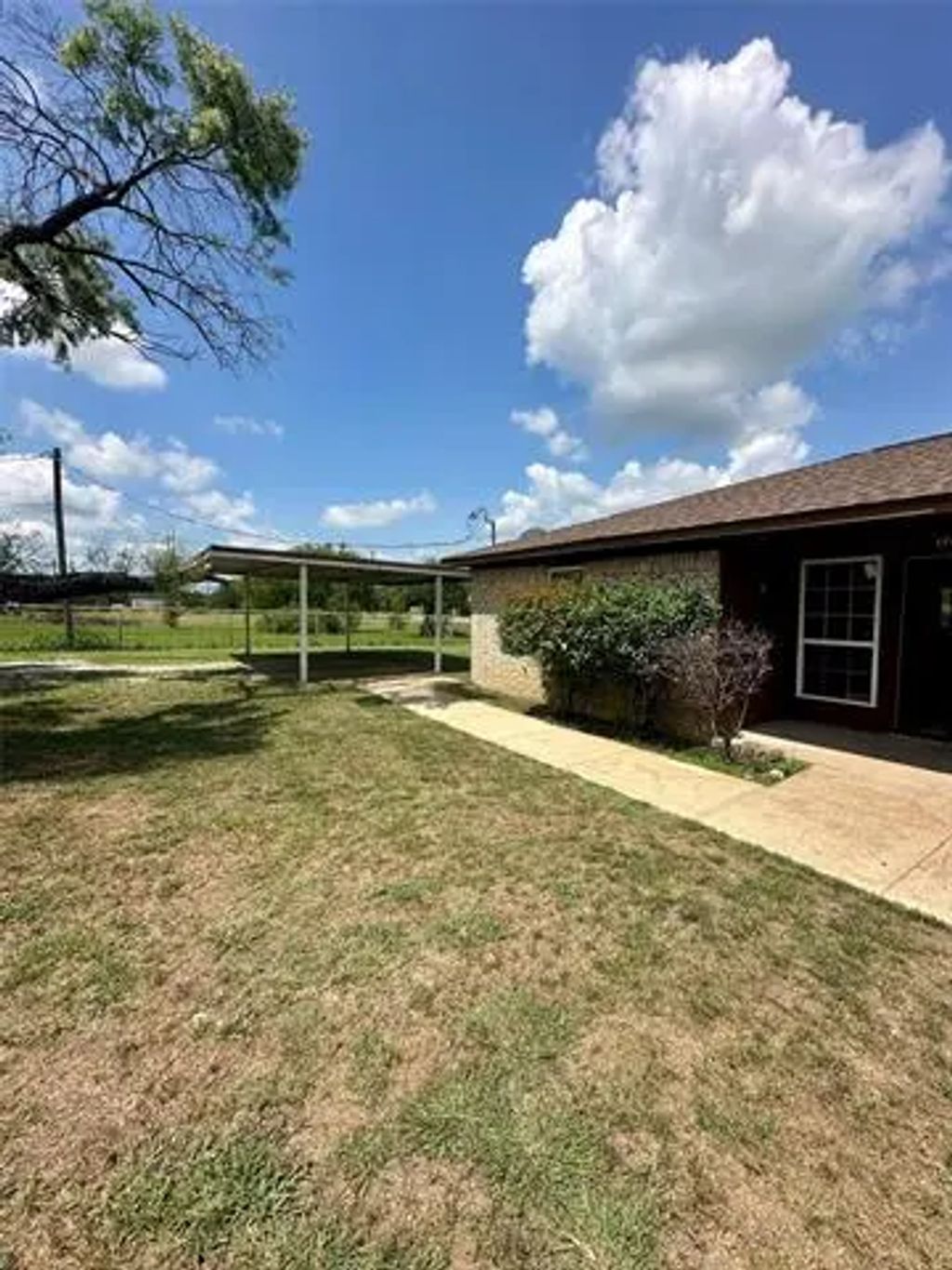 122 Don Propp Road, Azle