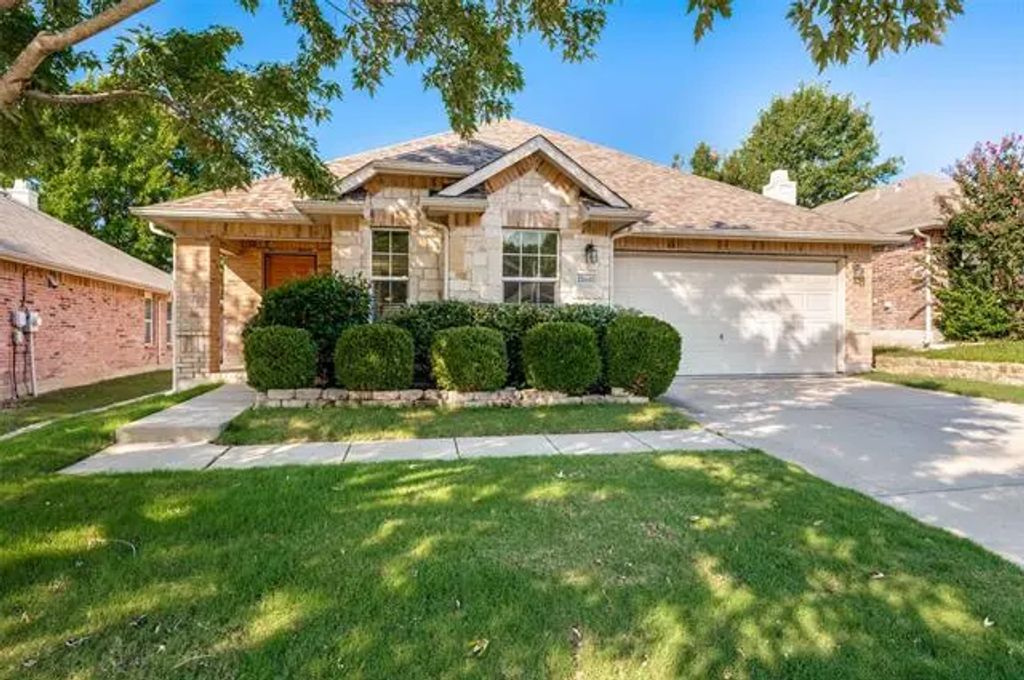 12841 Serenity Drive, Frisco