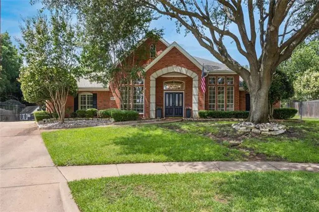 1309 Normandy Court, Southlake