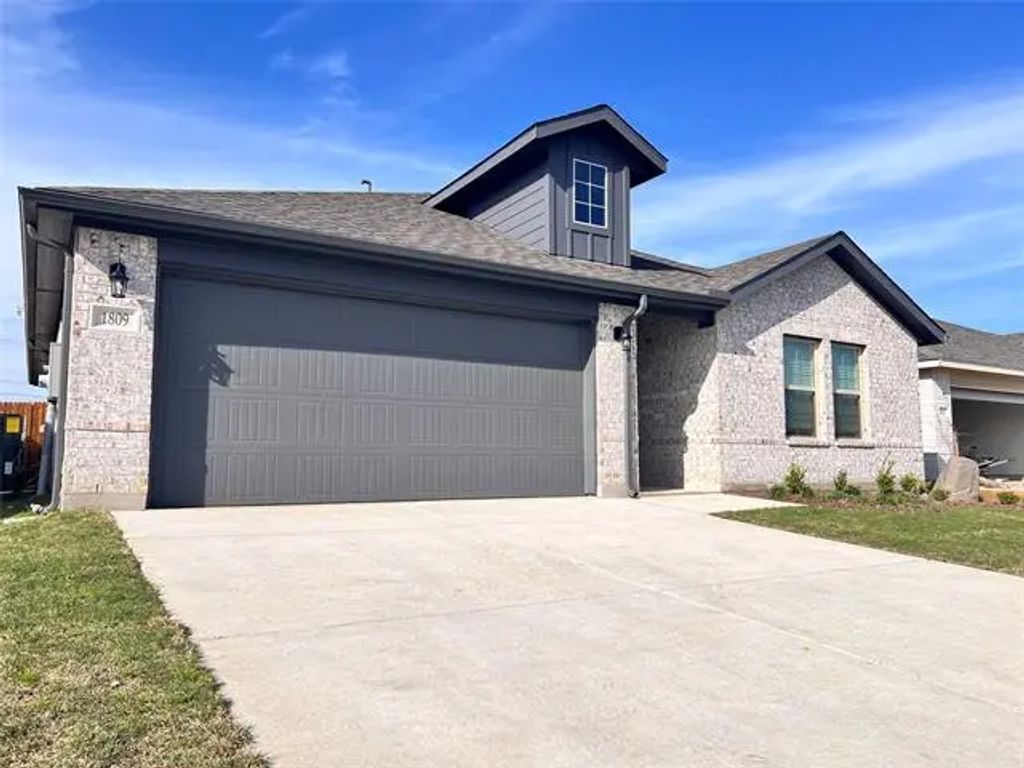 1809 Briar Rose Drive, Denton