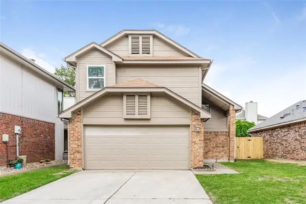 930 Boxwood Drive, Lewisville