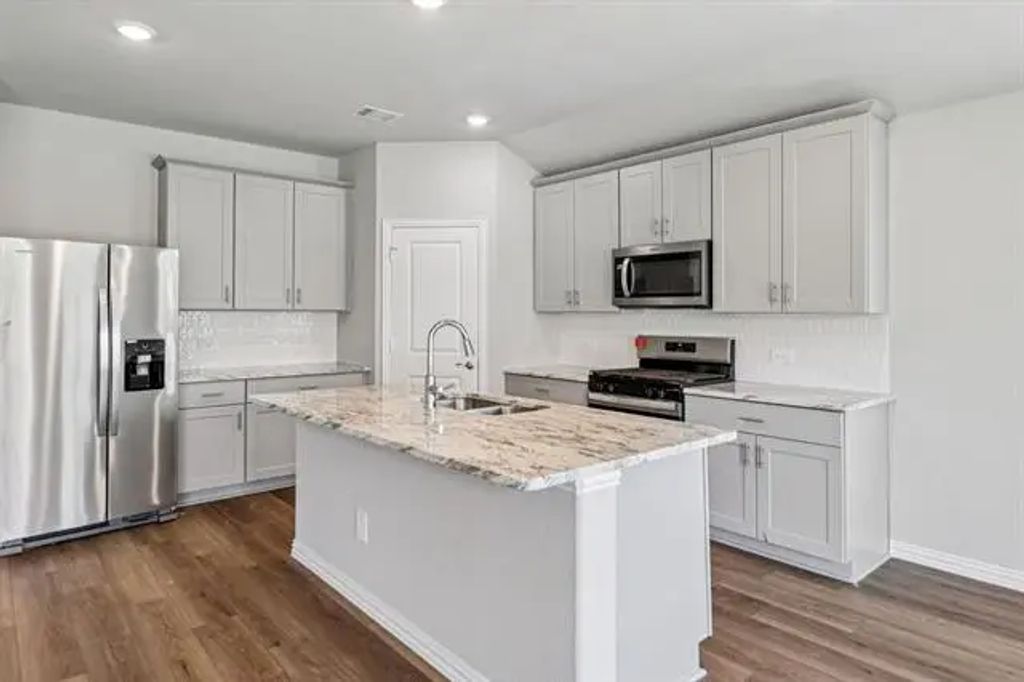 3400 Pat Mayse Drive, Farmersville