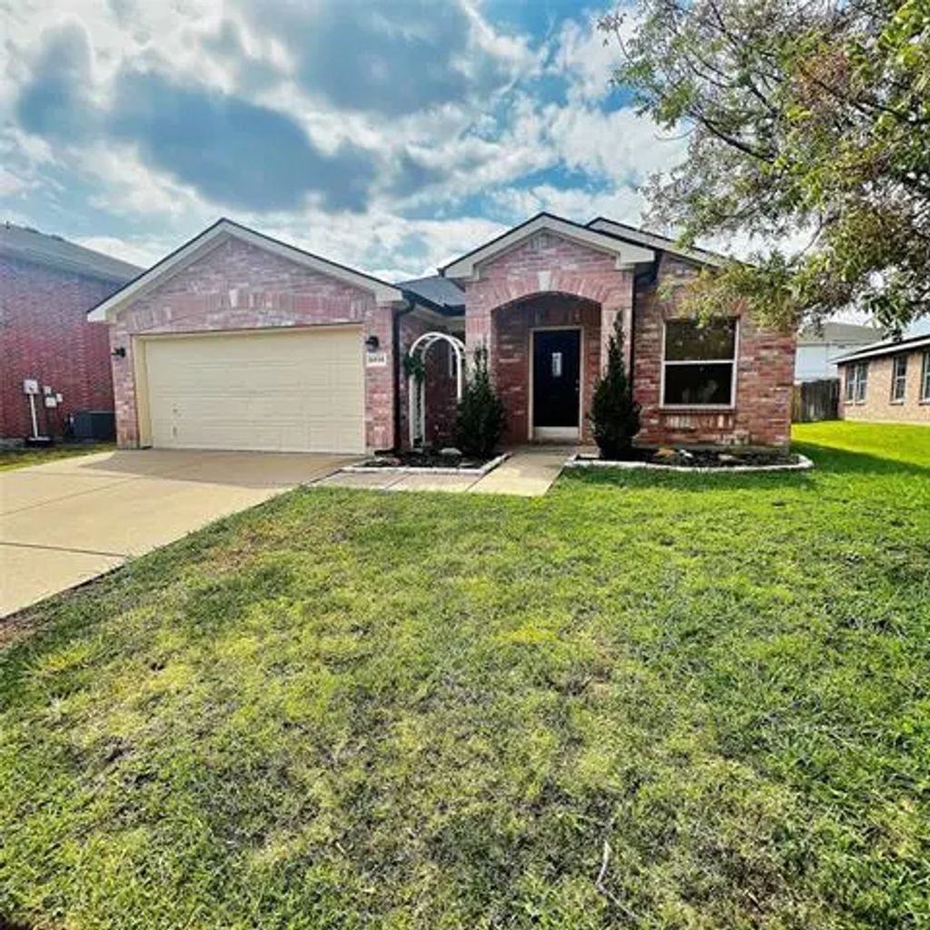 6614 Swainson Trail, Arlington