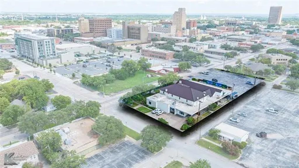 542 Hickory , Abilene