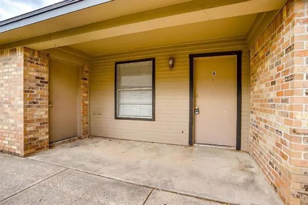 1217 Kimbrough Street B, White Settlement