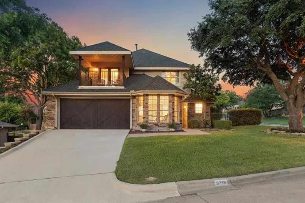 5735 Southern Cross Drive, Rockwall