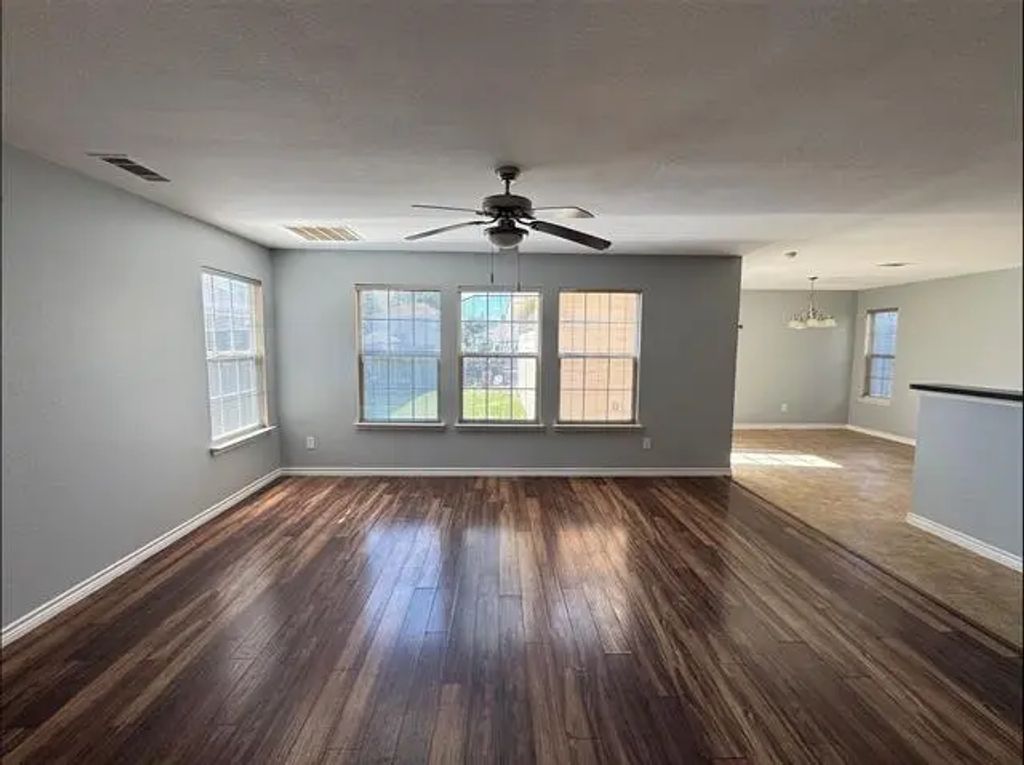 6909 Planters Row Drive, McKinney