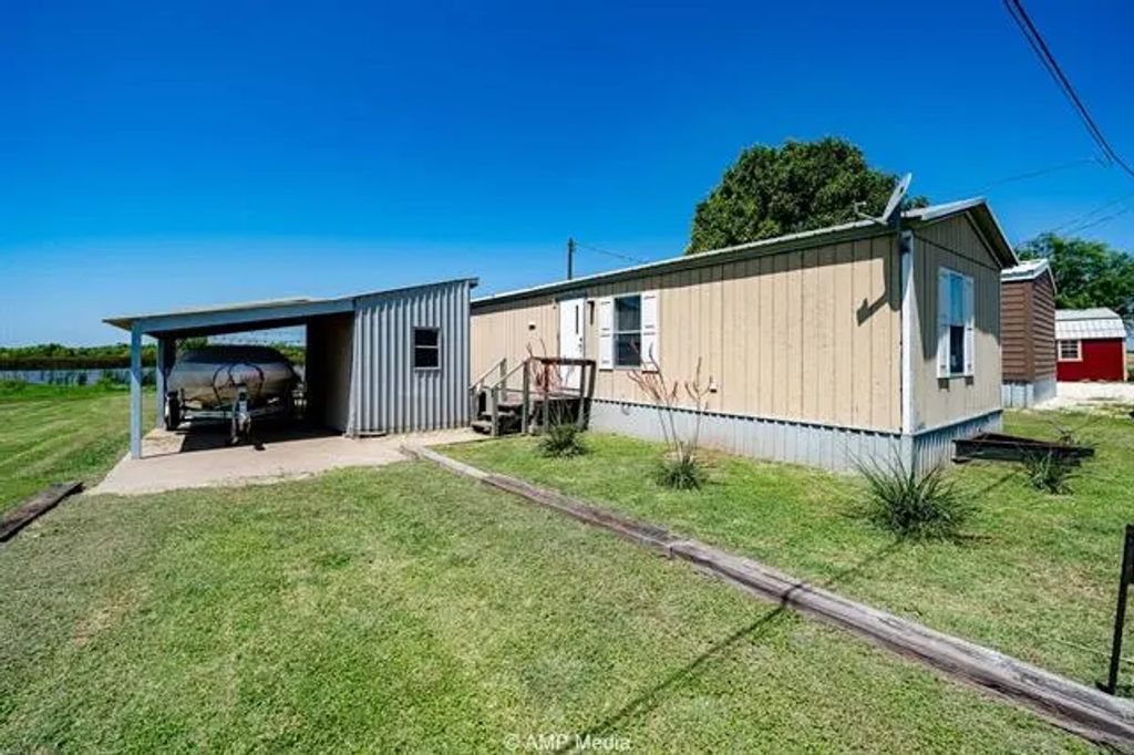 2177 Vedas Camp Road, Haskell