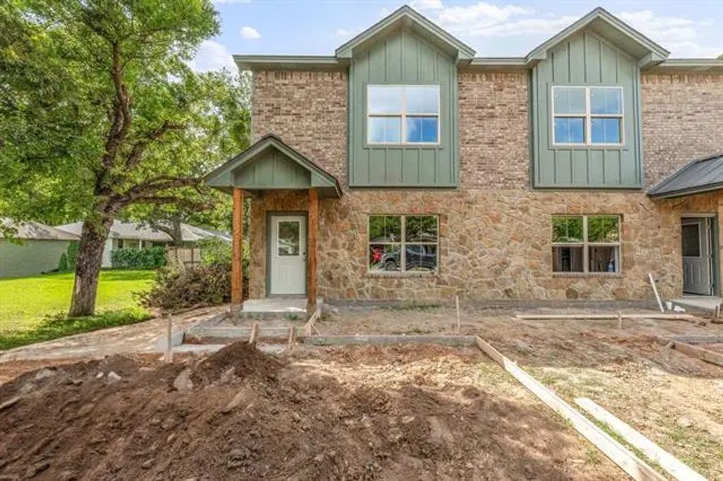 930 W Shirley Street, Stephenville