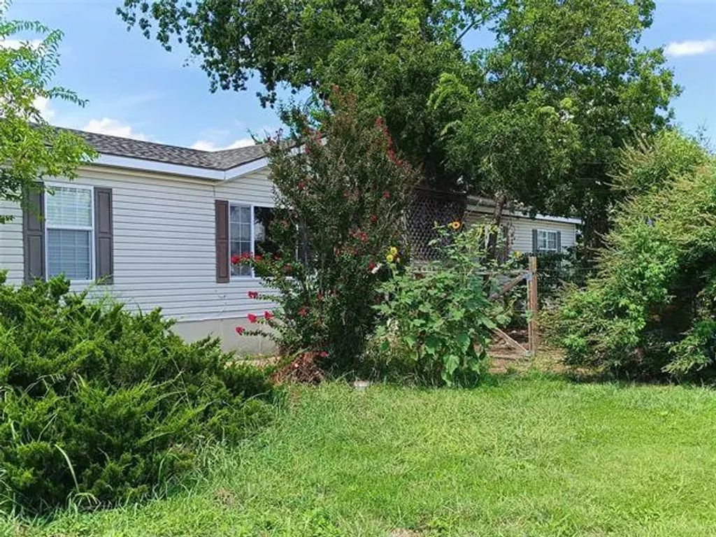 11483 Olen Drive, Justin