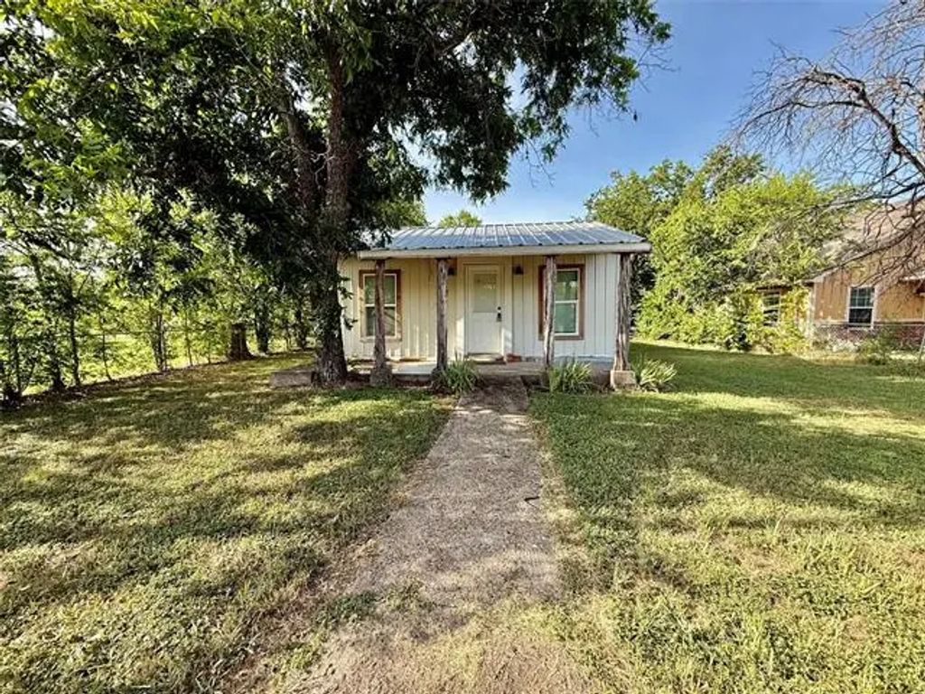 1016 Se 3rd Street, Mineral Wells