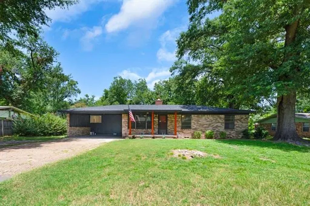 12864 Morningside Drive, Tyler