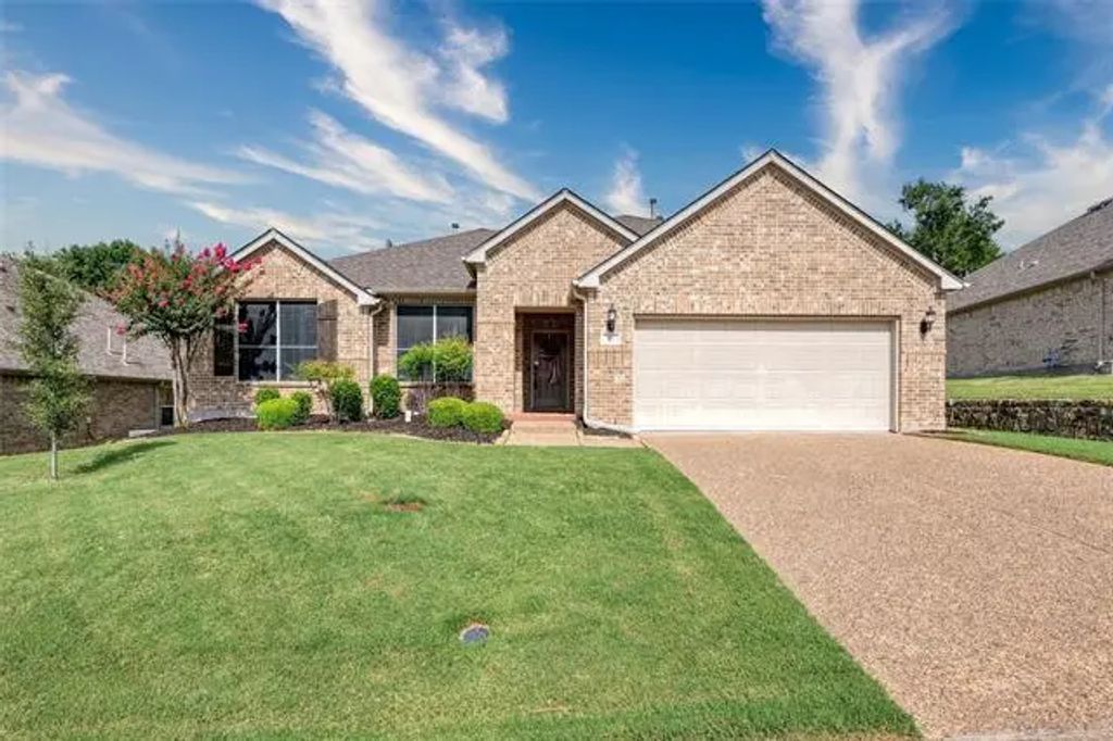 512 Peterhouse Drive, McKinney