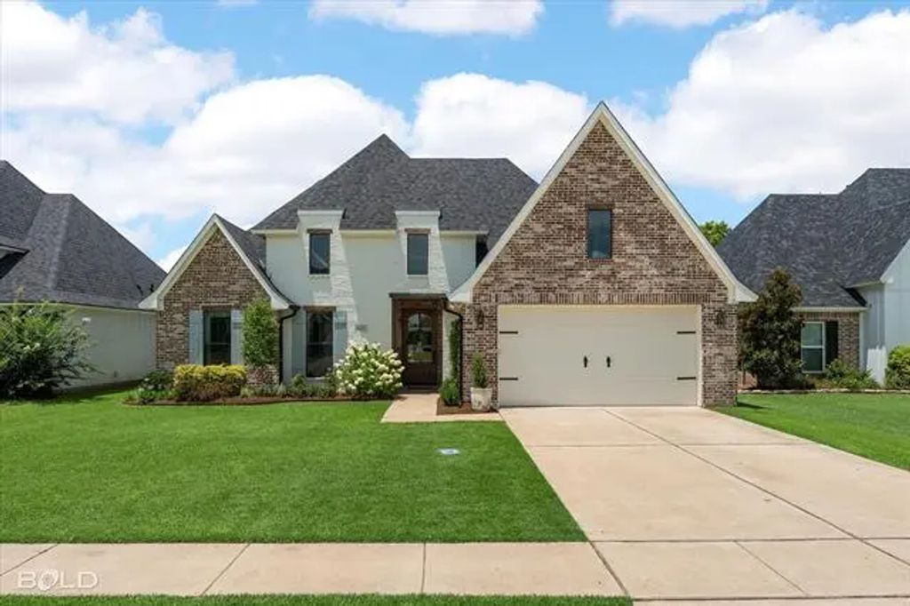 193 Jamestowne Boulevard, Benton