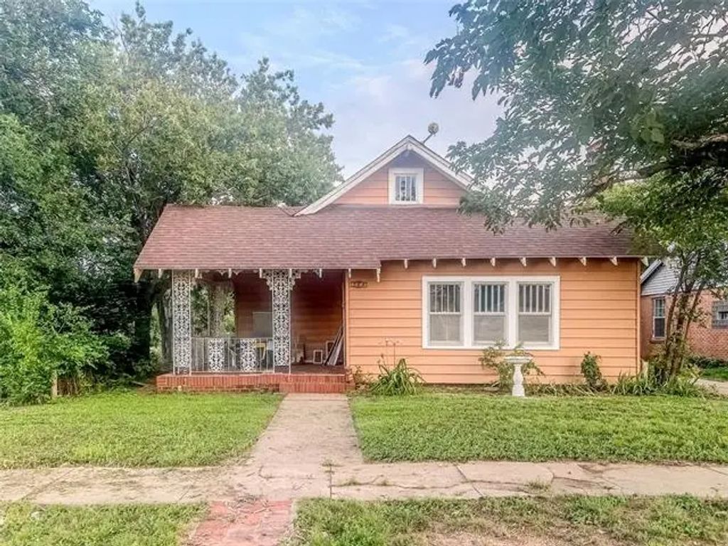 304 E Oliver Street, Stamford