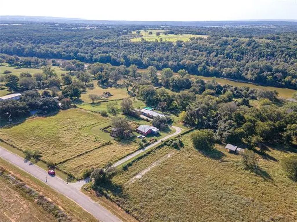 15069 Mitchell Bend Court, Granbury