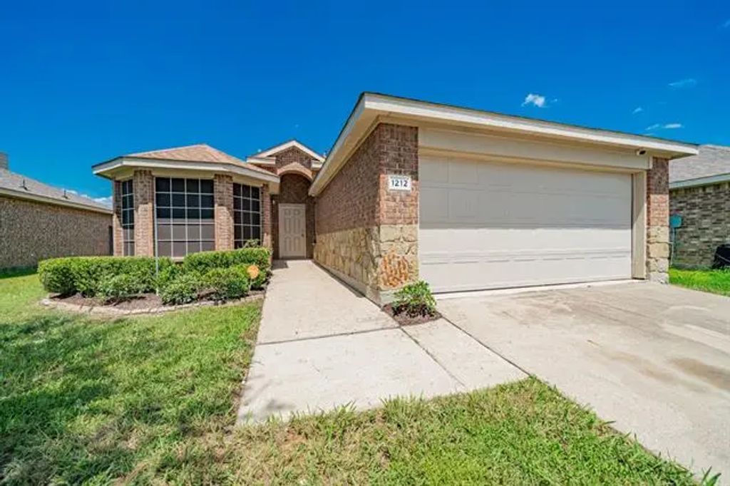1212 Bent Tree Road, Royse City