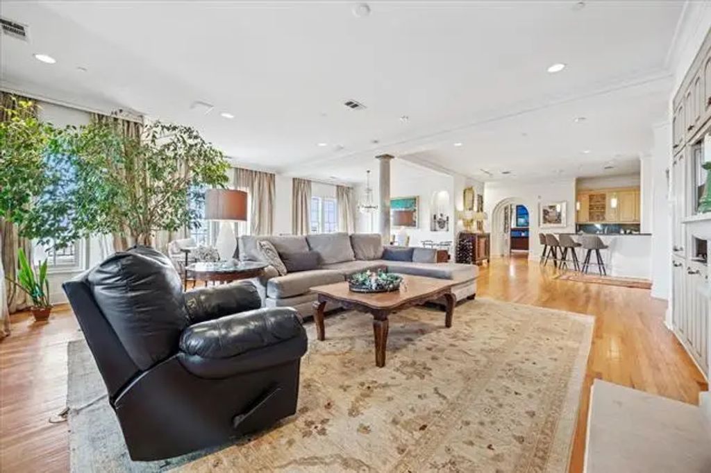 55 Main Street 300, Colleyville