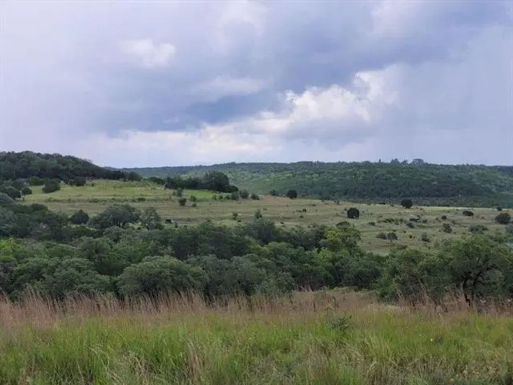 817 Mountain Creek Road Road, Marble Falls