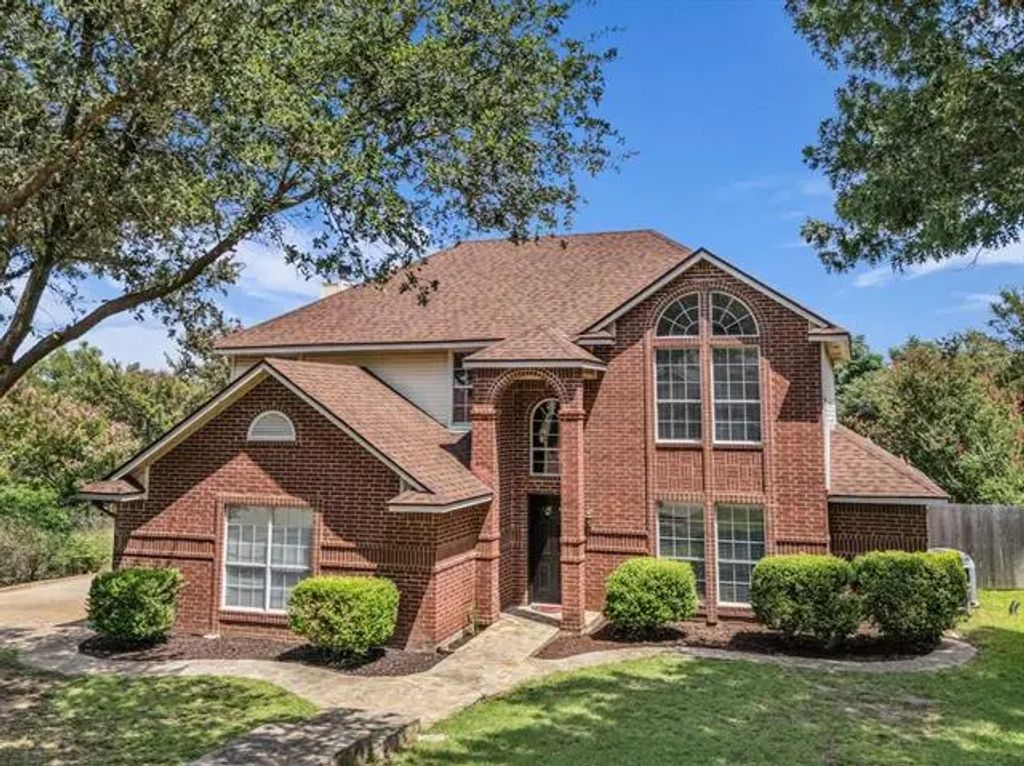 4218 Green Oak Drive, Waco
