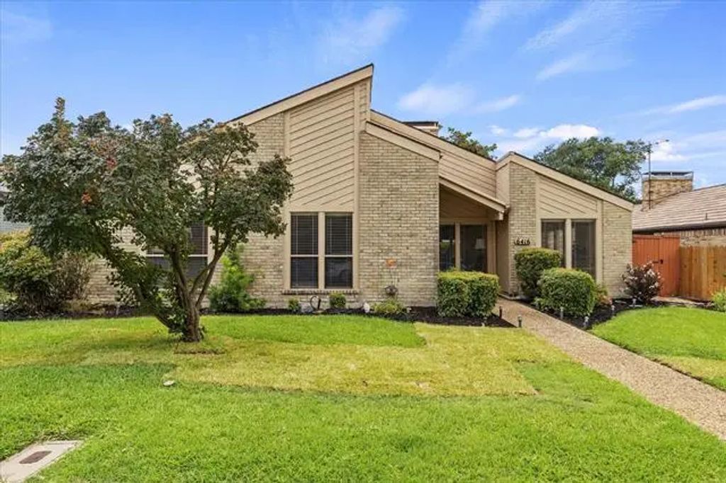 6416 Beckwith Court, Dallas