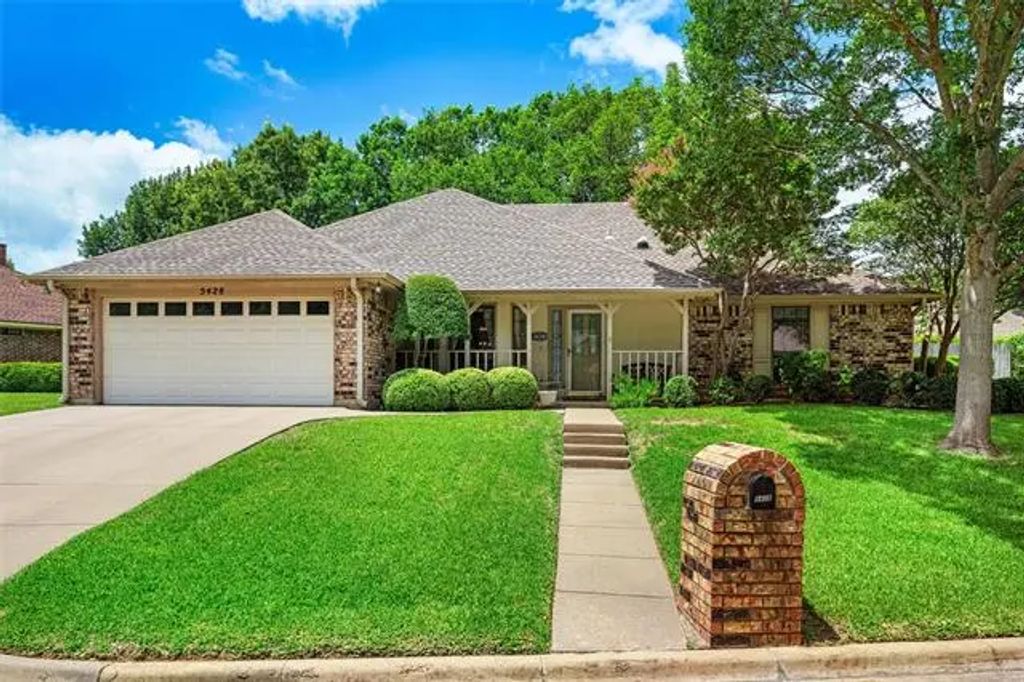 5428 Dana Point Drive, Arlington