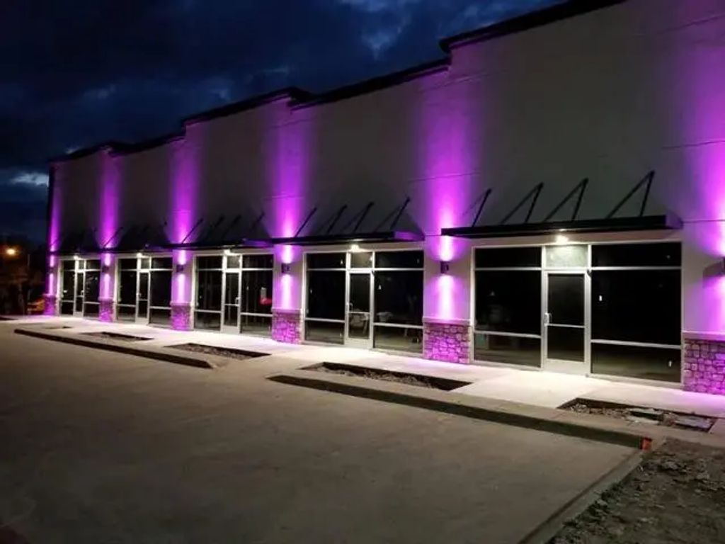 411 East Highway 67, Duncanville