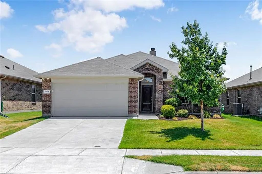 14516 Broomstick Road, Fort Worth