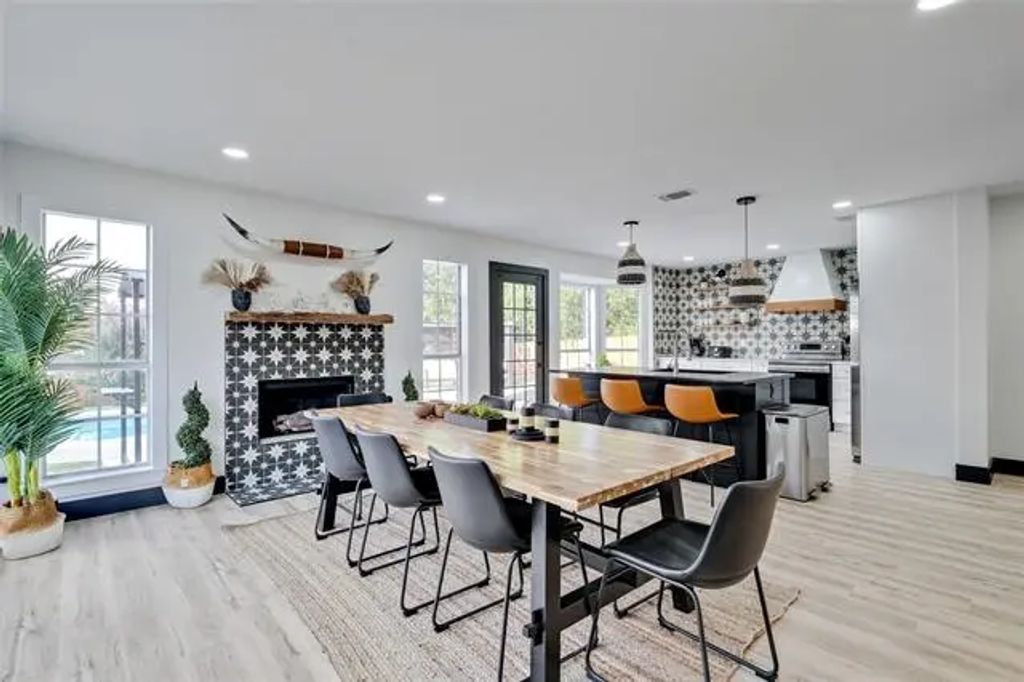 6440 Knoll Ridge Drive, Dallas