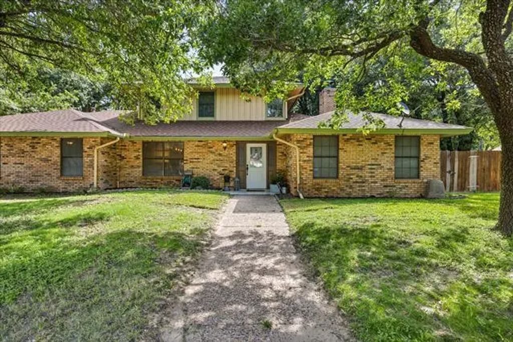997 N Lydia Street, Stephenville