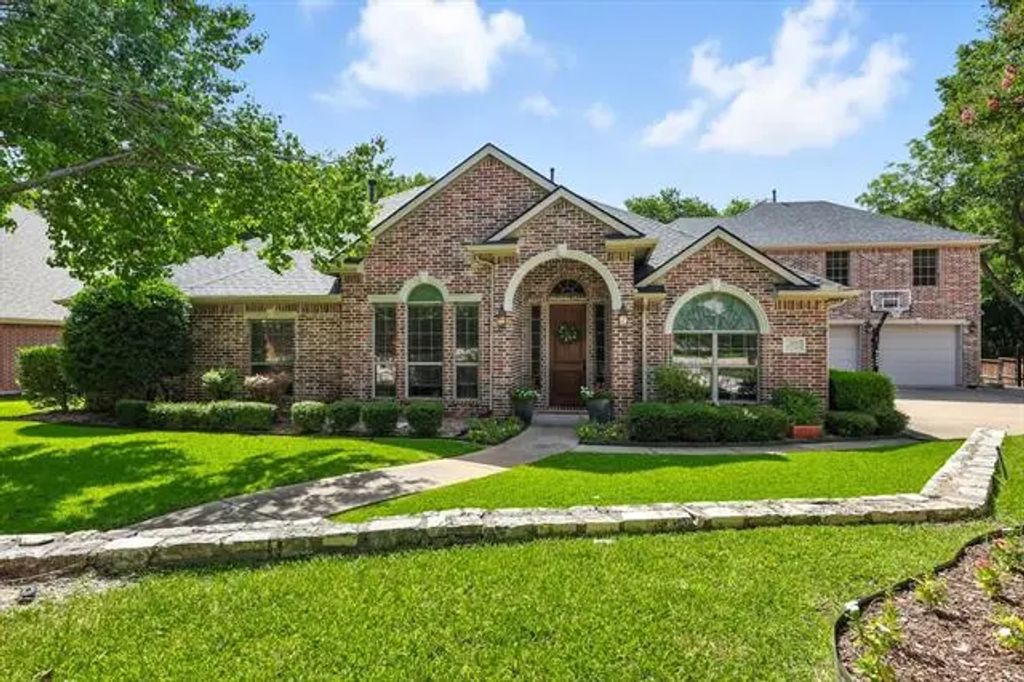 2101 Touch Gold Court, Rowlett