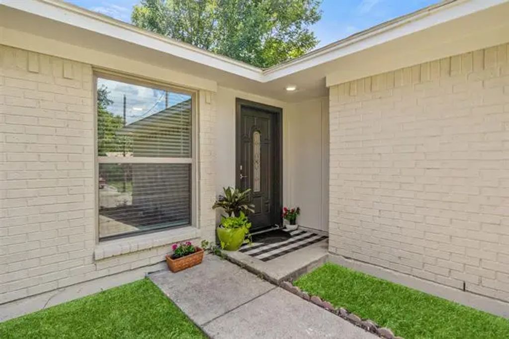 2647 Kellogg Avenue, Dallas