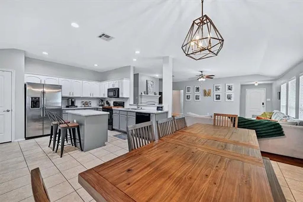 824 Bamboo Drive, Anna