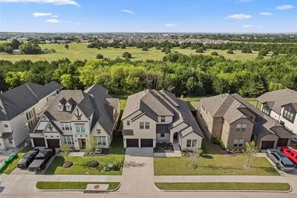 443 Matador Drive, Fate