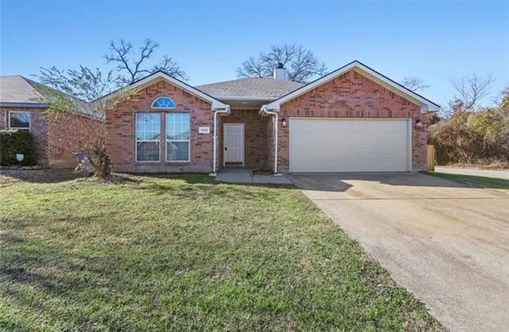 1402 Sax Leigh Drive, Dallas