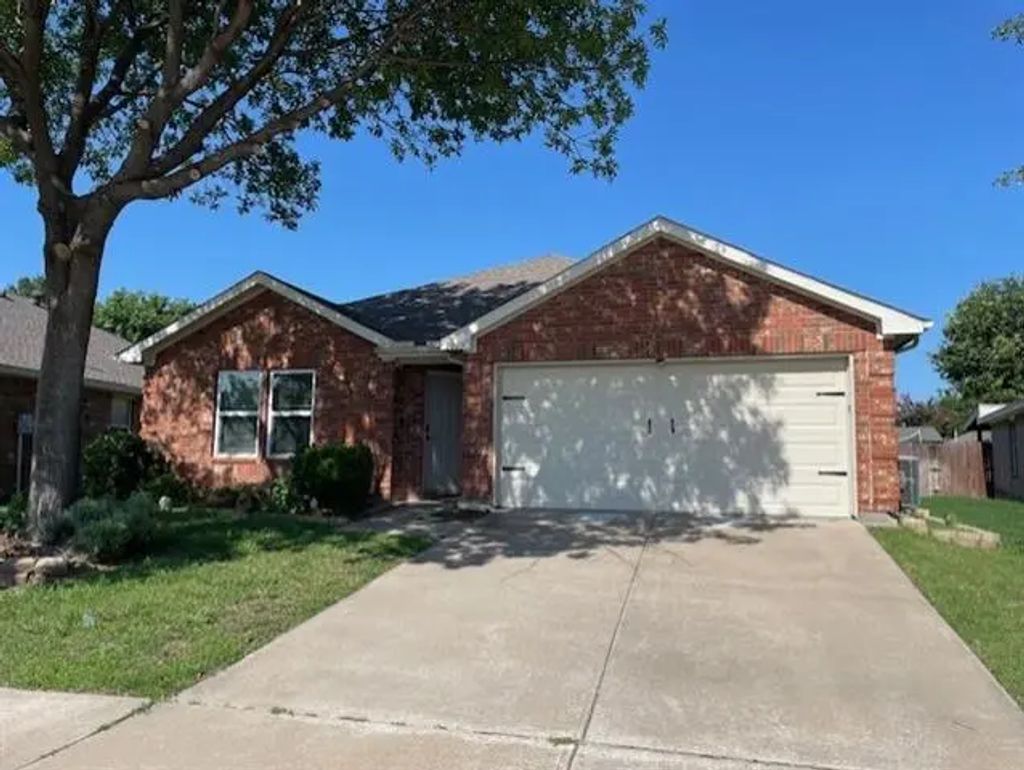 2005 Clear Creek Drive, Little Elm
