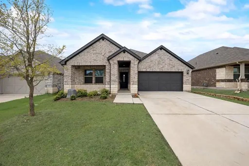 3017 Renaissance Drive, Denton
