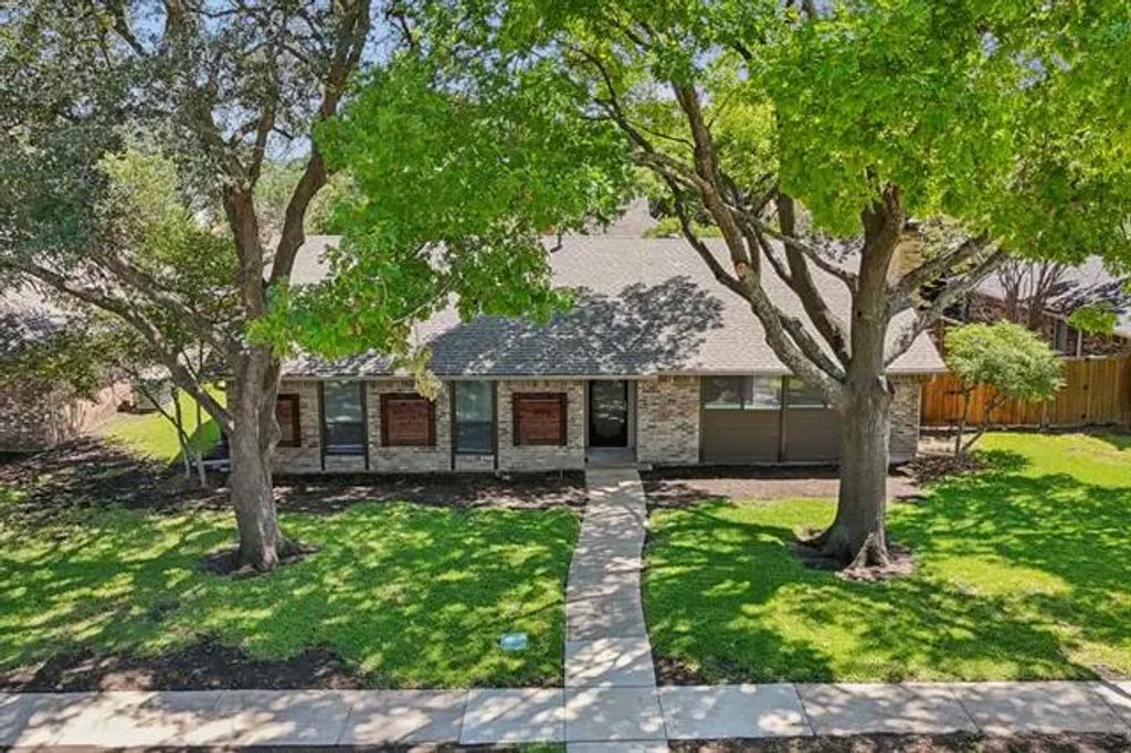 1408 Stoneboro Lane, Richardson
