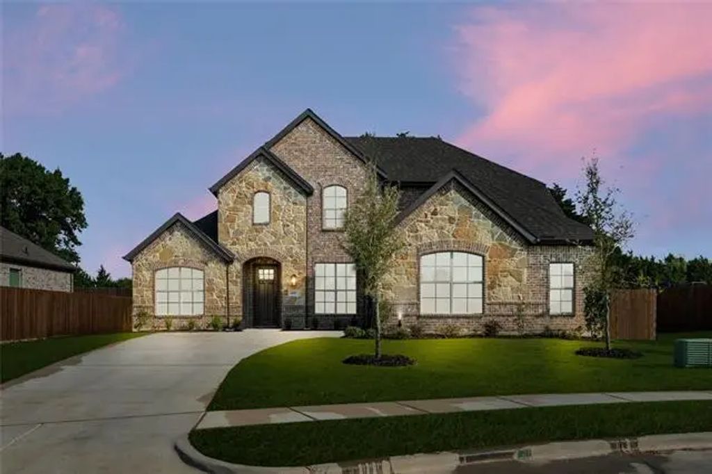 4445 Verbena Street, Midlothian