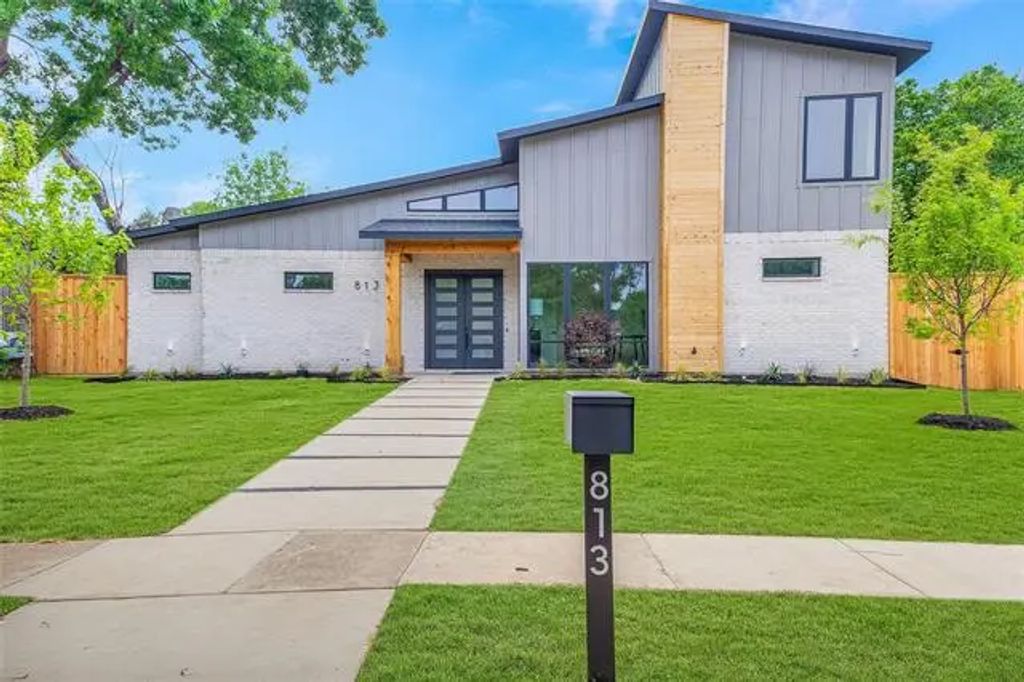 813 Firestone Lane, Richardson