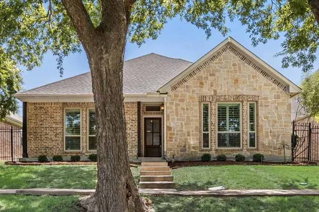 807 S Alamo Road, Rockwall