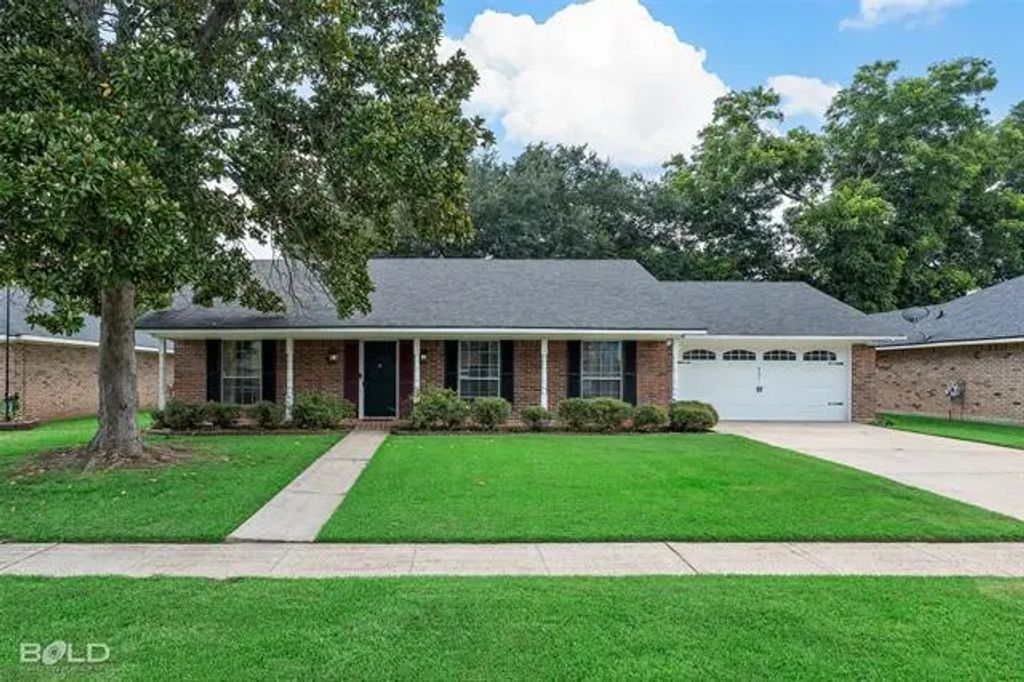 521 Rock Hollow Drive, Shreveport