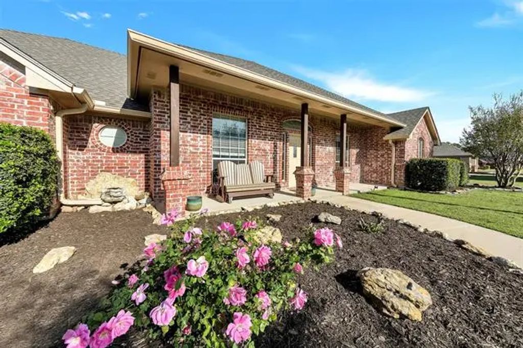 132 Sky Way, New Fairview