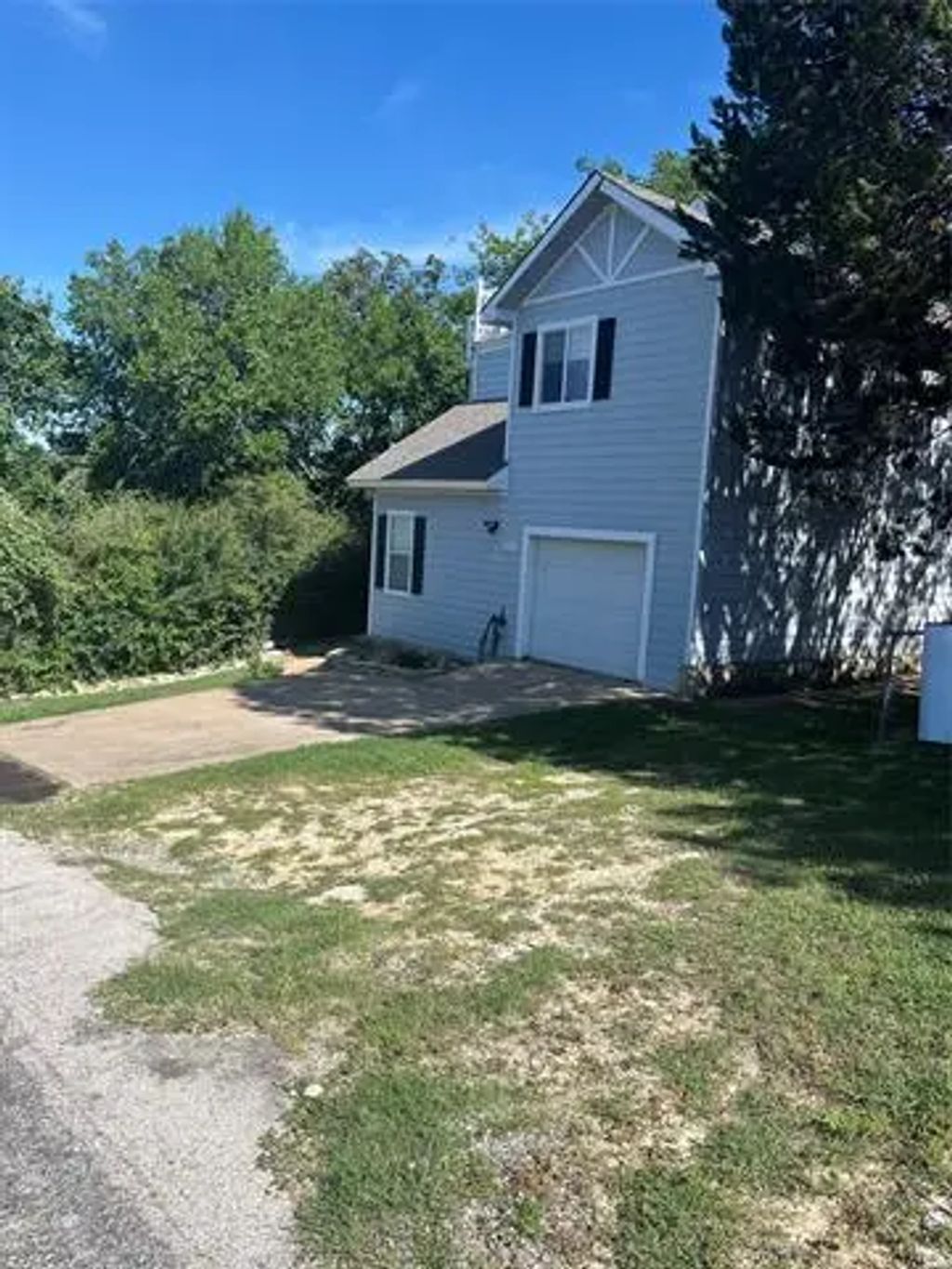 1712 Smokehouse Road, Granbury