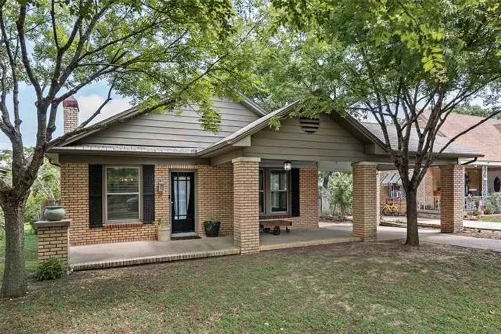 3323 Brooklyndell Avenue, Dallas