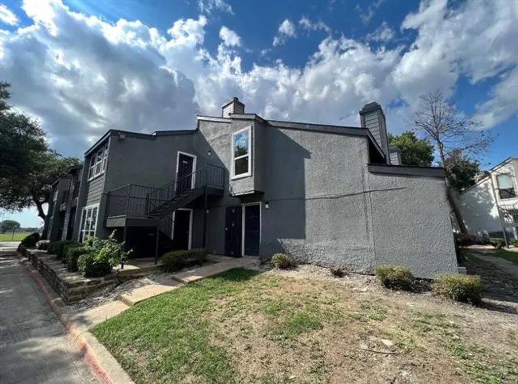9696 Walnut Street 1817, Dallas