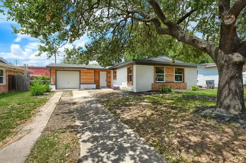 2325 San Medina Avenue, Dallas