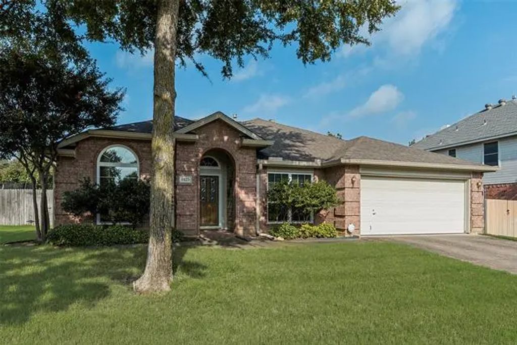 8125 Salt River Road, Fort Worth