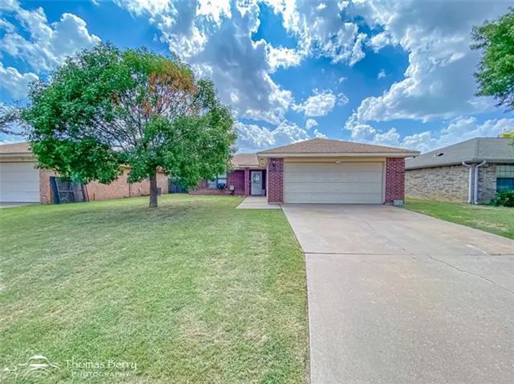 3850 Wake Forrest Lane, Abilene