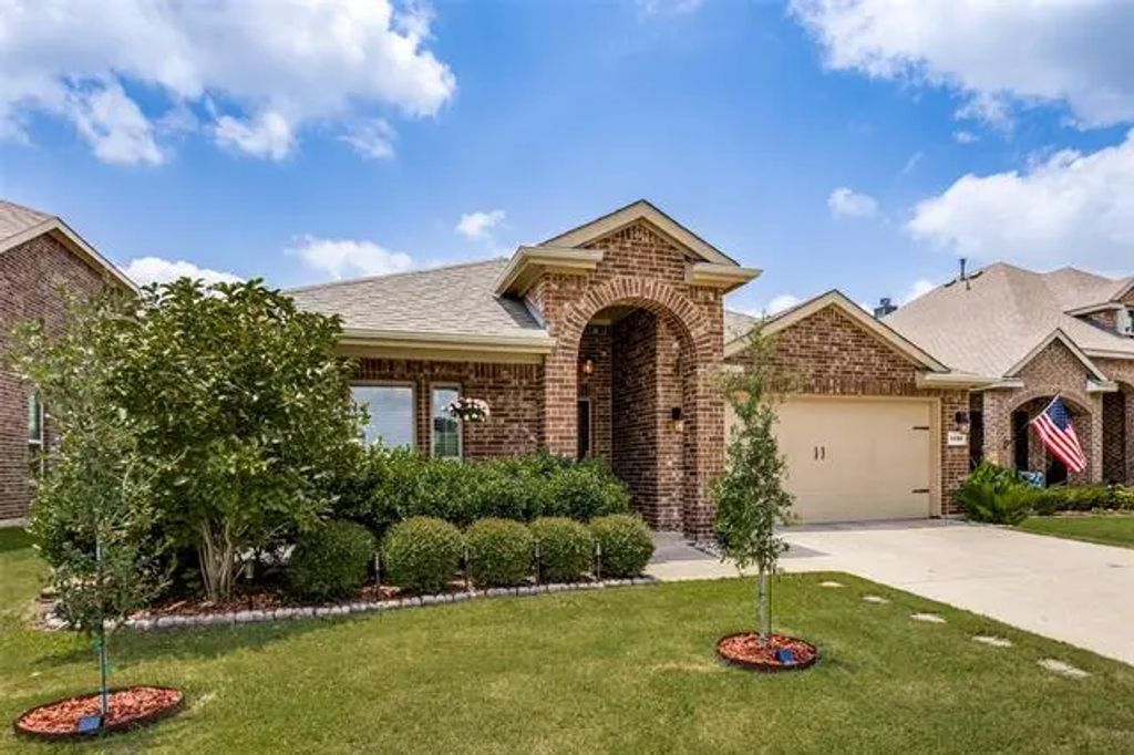 1119 Dickenson Drive, Melissa